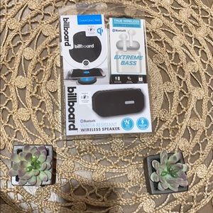 Billboard electronic bundle